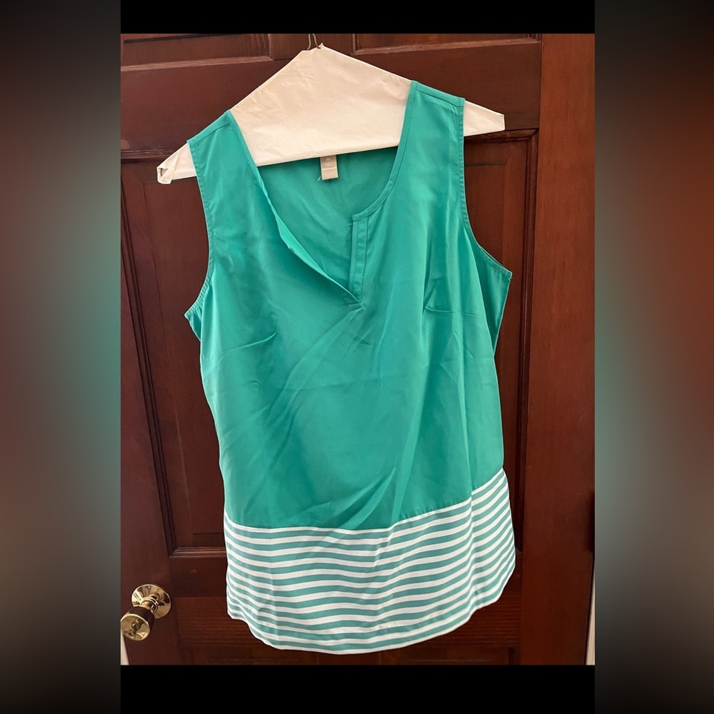 Banana Republic Sleeveless Green and White Top